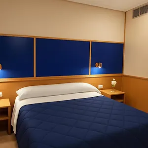 Tripolis Guest house Toledo