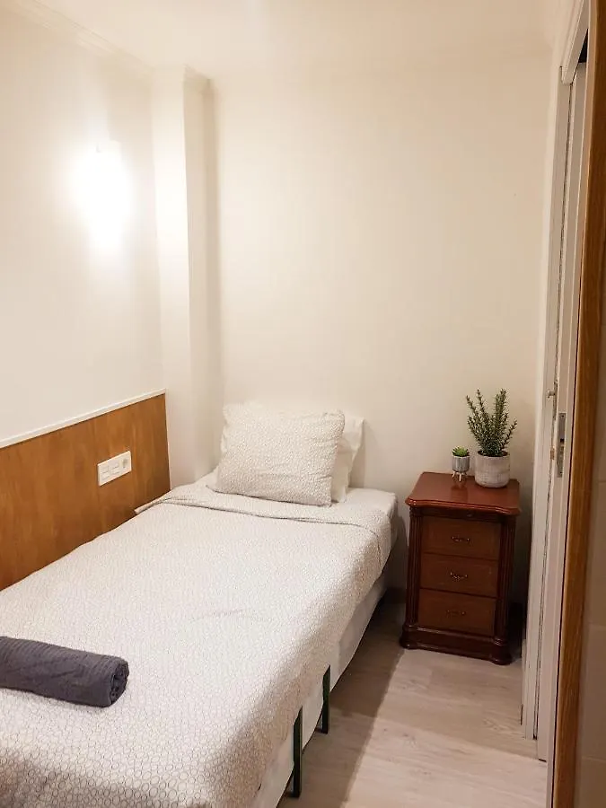 Waves Guesthouse San Sebastian Guest house